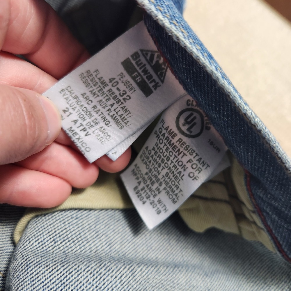 Bulwark FR Jeans Men 38x32 *READ Cat 2 Flame Resistant Denim Workwear Welder - Picture 5 of 8